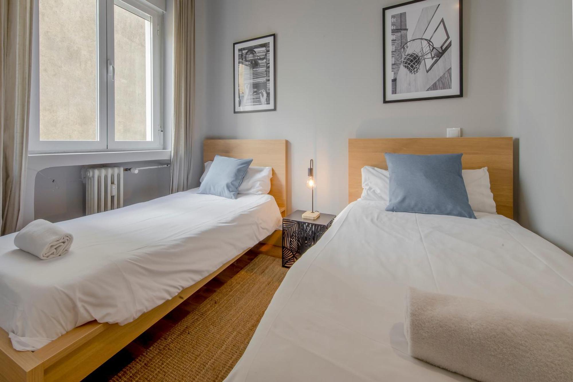 Excelente Piso De 3 Habitaciones En La Latina-Centro Madrid Exterior foto